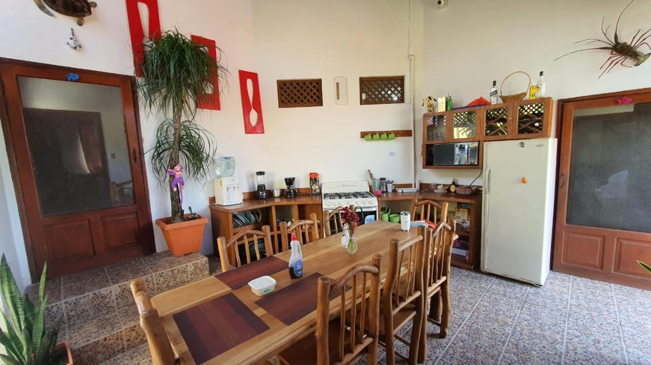 Hostal Blood Moon Rio Dulce Town Εξωτερικό φωτογραφία