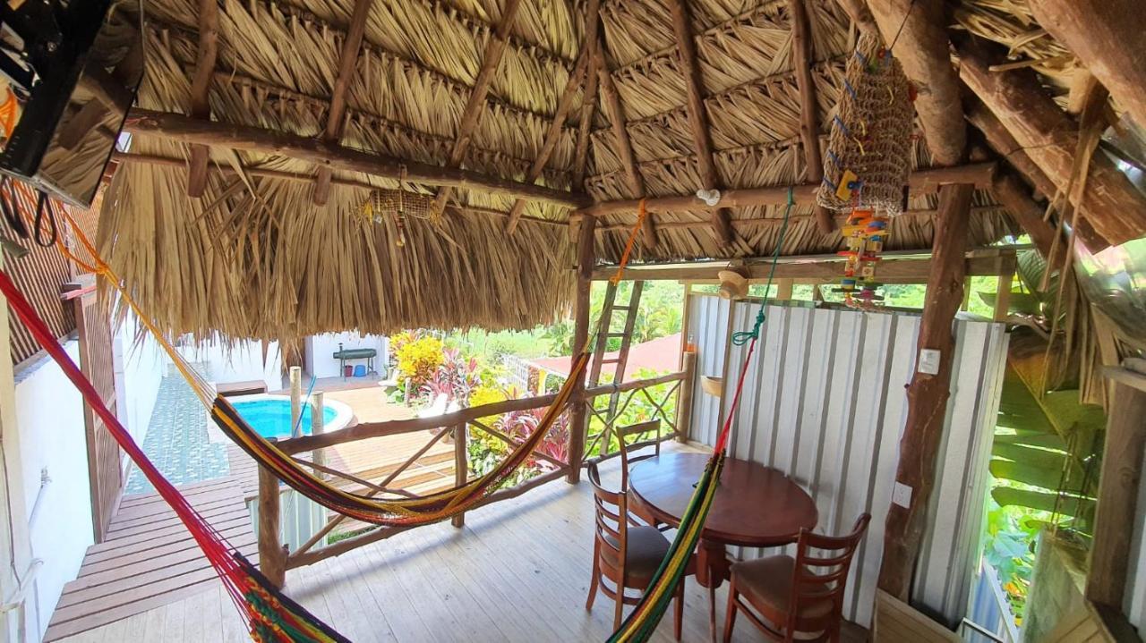 Hostal Blood Moon Rio Dulce Town Εξωτερικό φωτογραφία