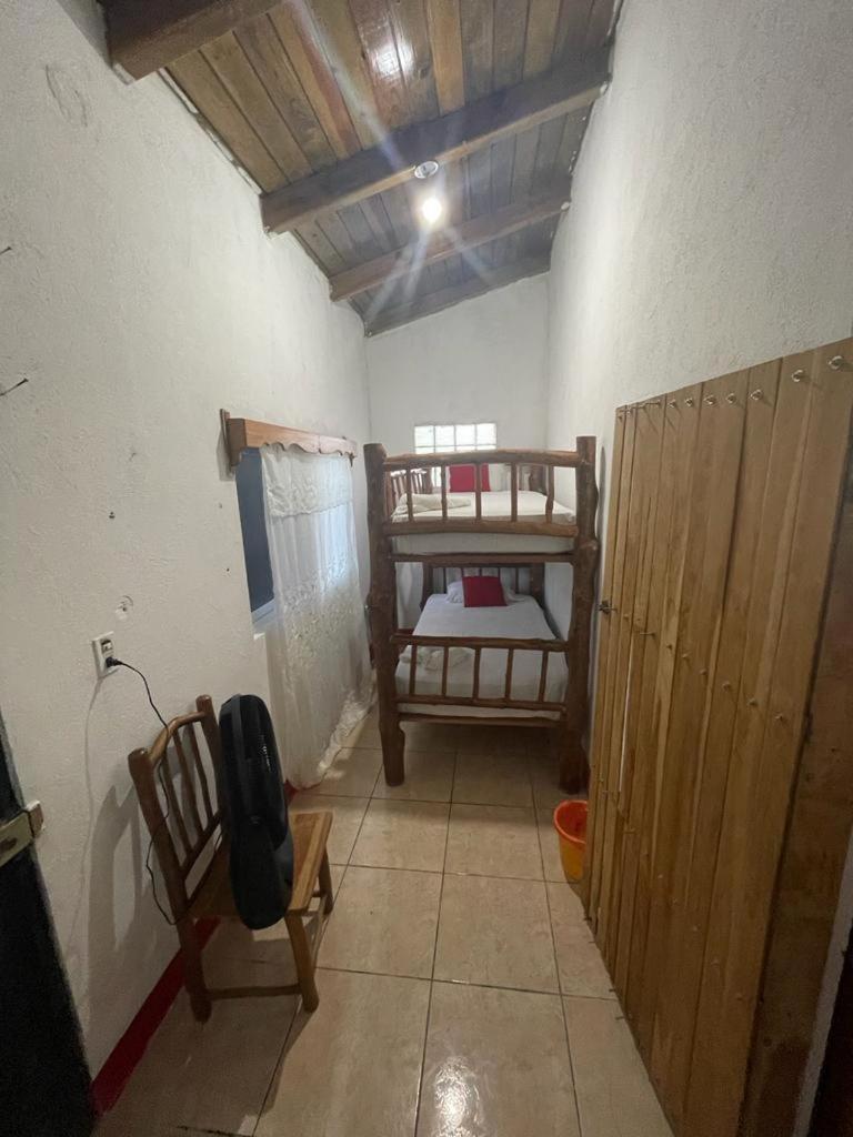 Hostal Blood Moon Rio Dulce Town Εξωτερικό φωτογραφία